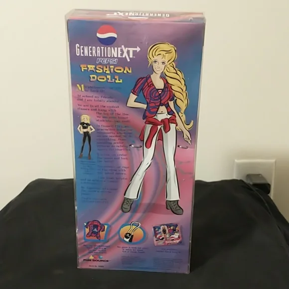 1989 Pepsi Doll!  GeneratioNEXT! - Picture 4 of 7